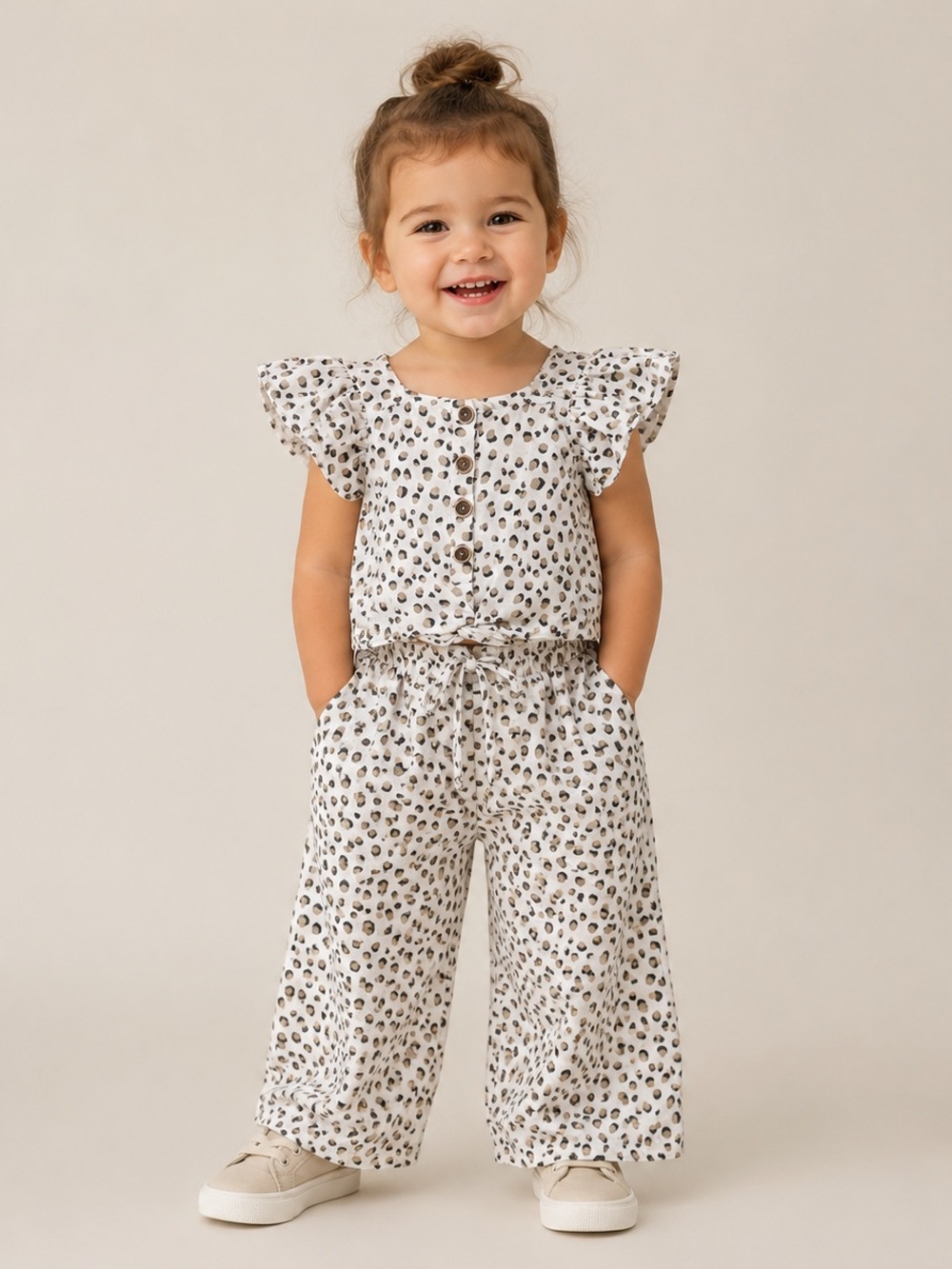 Jessica Simpson White Top with Black and Tan Spot Print and Button Front
